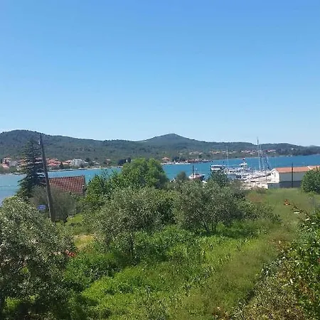 Apartman 1 Pašman